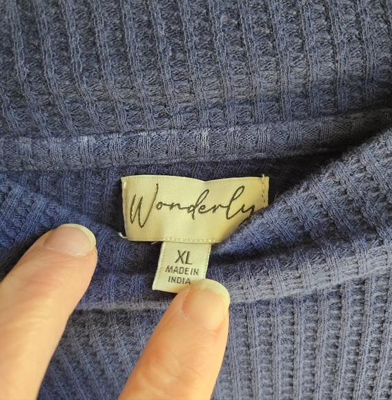 Wonderly Navy and White Dip-Dye Mock Neck Waffle Print Sweater NWT - Picture 4 of 6